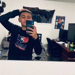 Meet your Posher, Lawrence